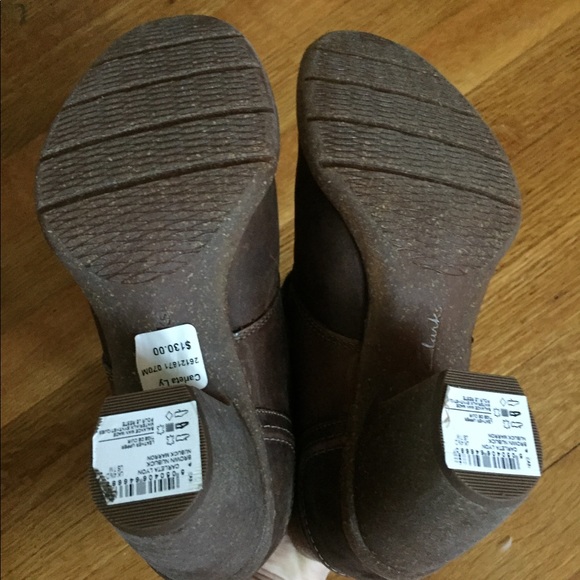 Never worn Clark’s leather booties - Picture 4 of 4